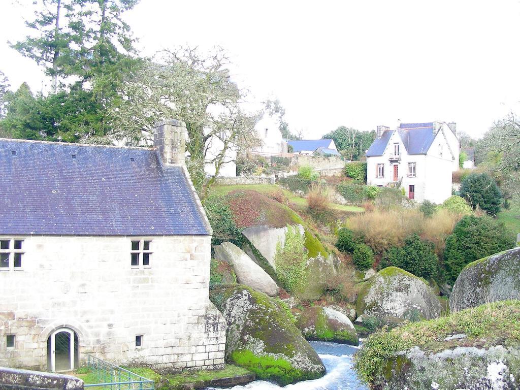 Gîte de Kerlouérien Botsorhel Extérieur photo
