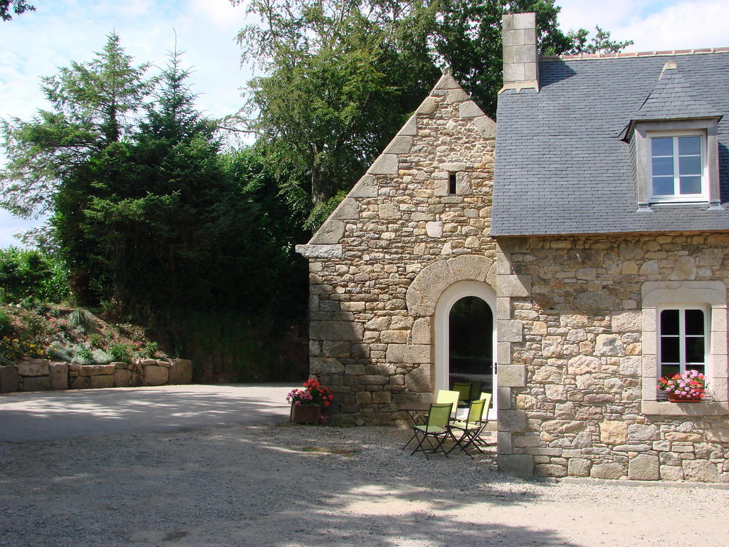 Gîte de Kerlouérien Botsorhel Extérieur photo